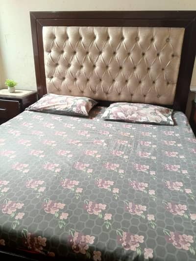 Complete Bedroom Furniture Set for Sale