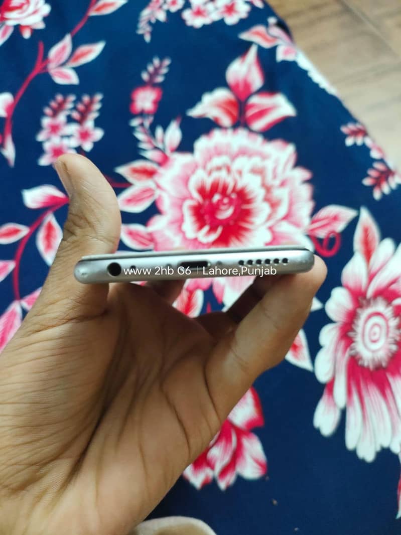 Apple iPhone 6 3