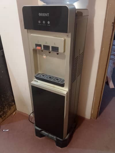 Orient Water Dispenser