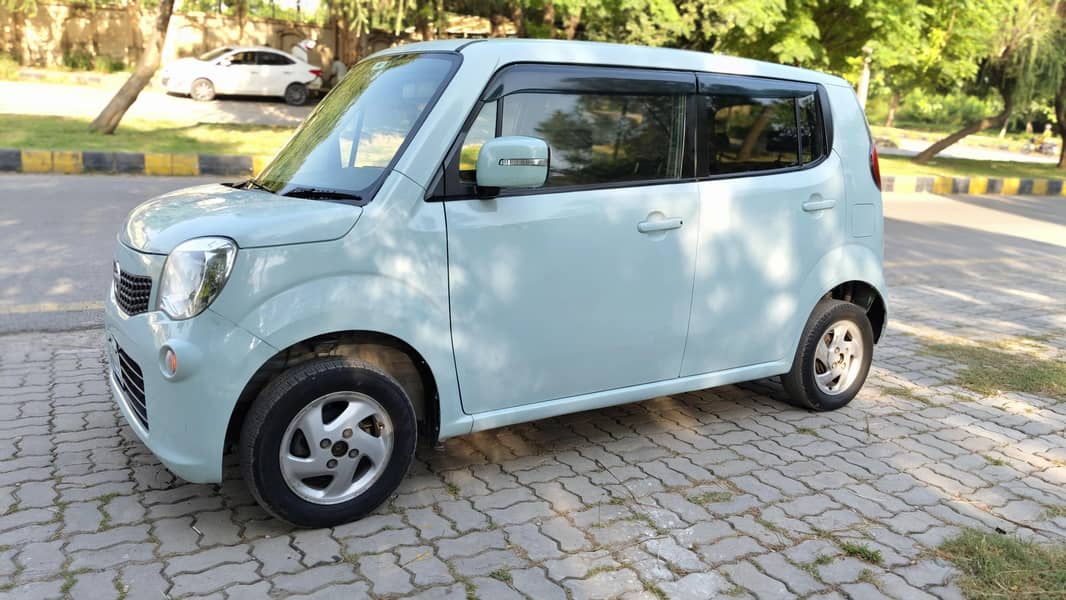 Nissan Moco 2011 4