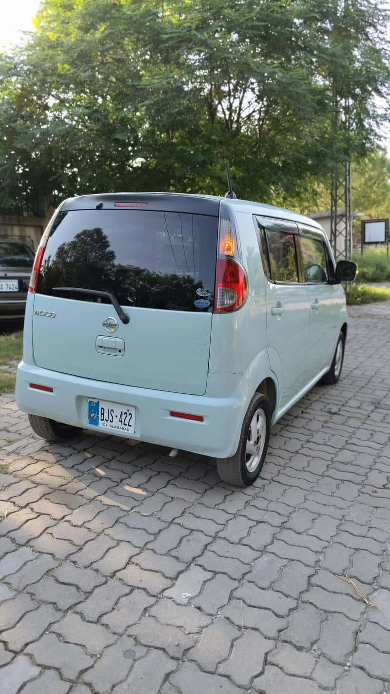 Nissan Moco 2011 6