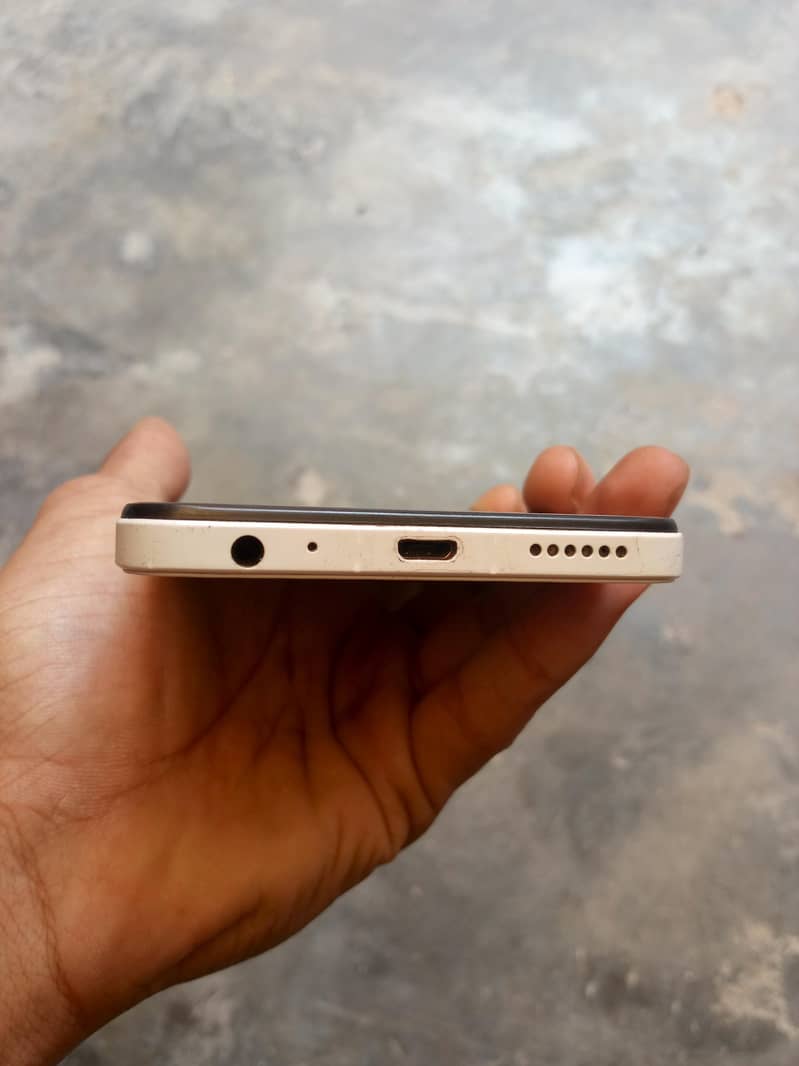 Infinix Smart 7 4
