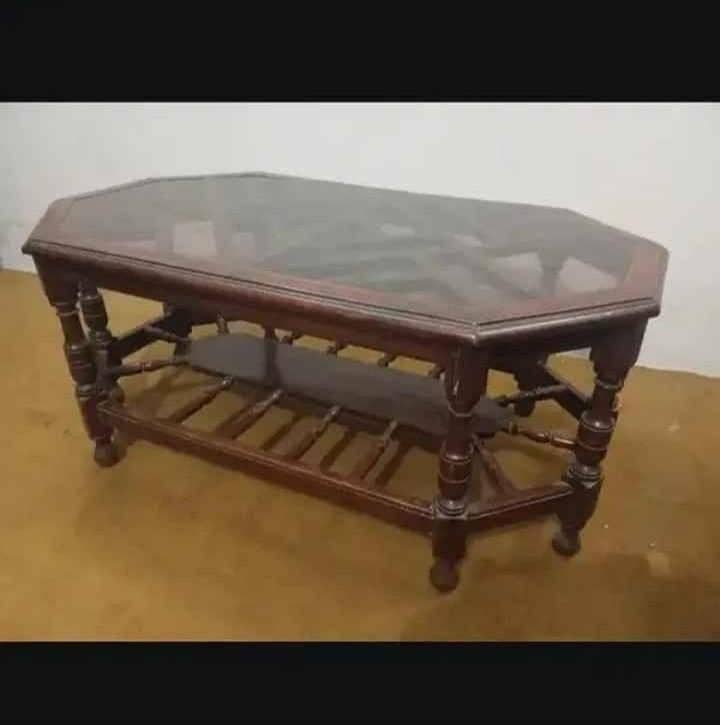 Sofa Set + Table 2