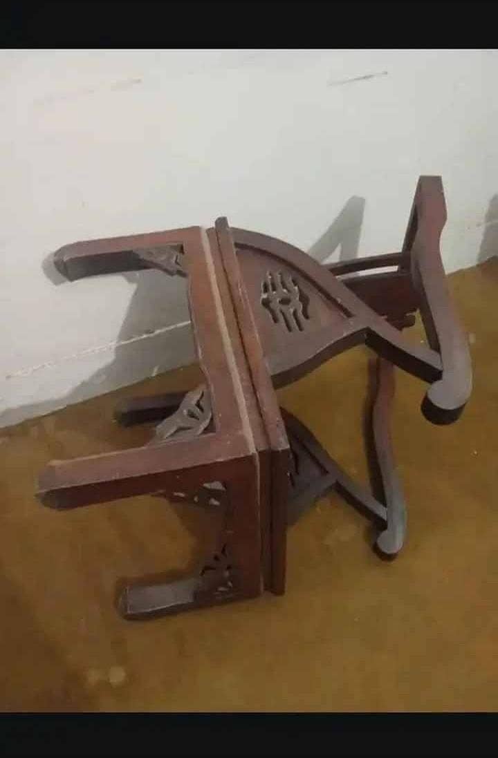 Sofa Set + Table 7