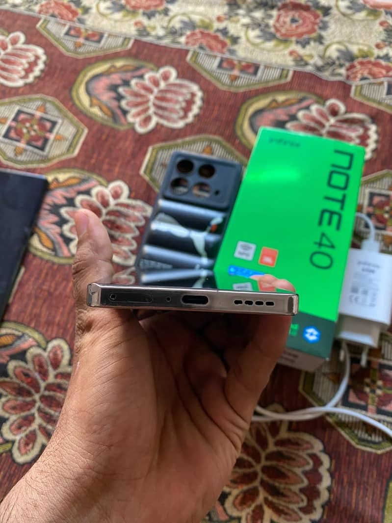 Infinix Note 40 8+8/256 1