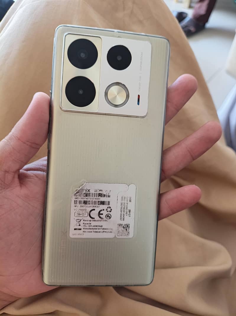 Infinix Note 40 Pro 1