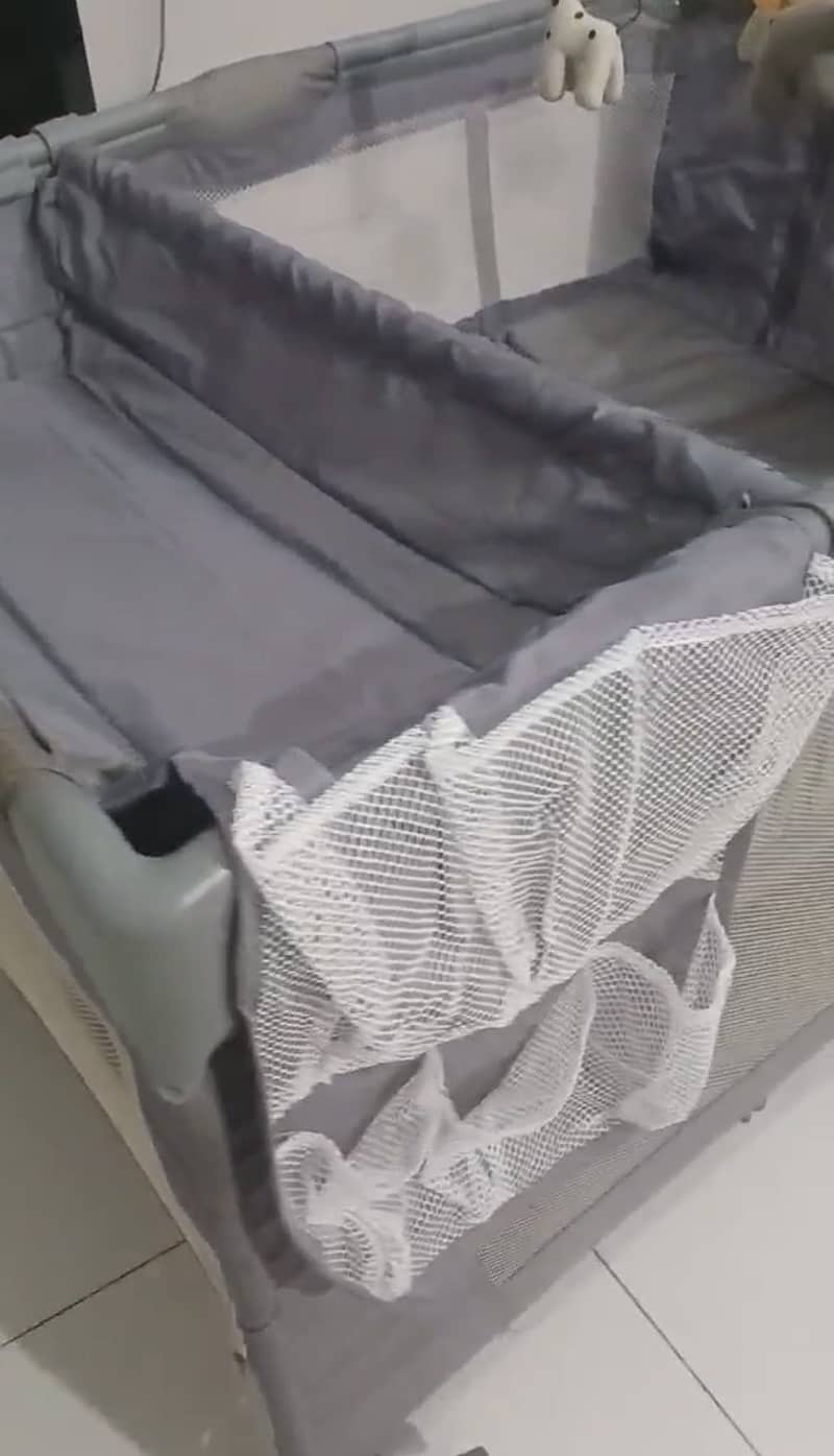 Playpen/Crib/Cot 3