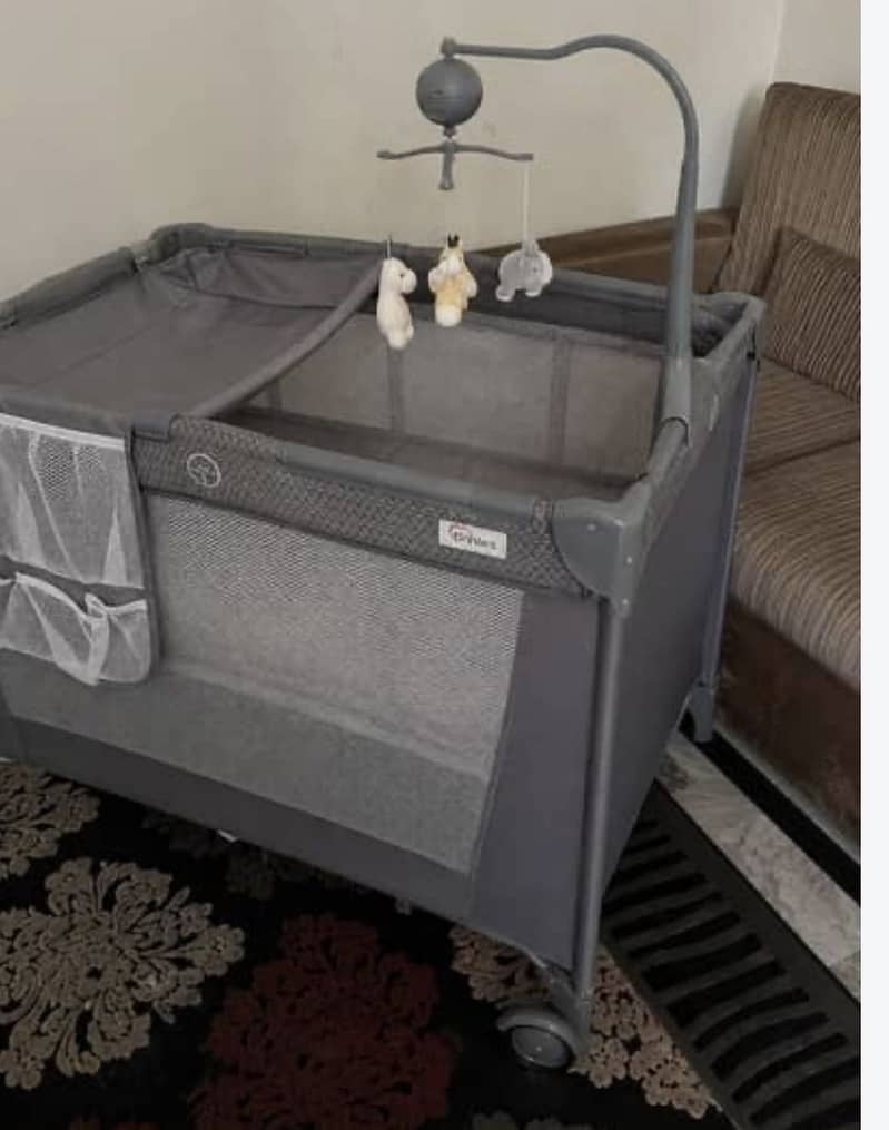 Playpen/Crib/Cot 6