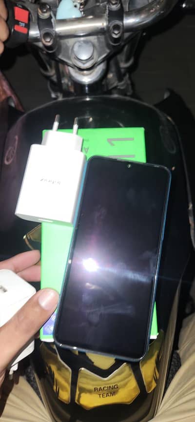 Infinix Note 11