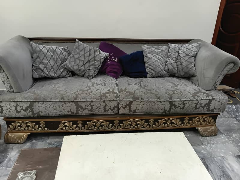 Sofa set with table 3