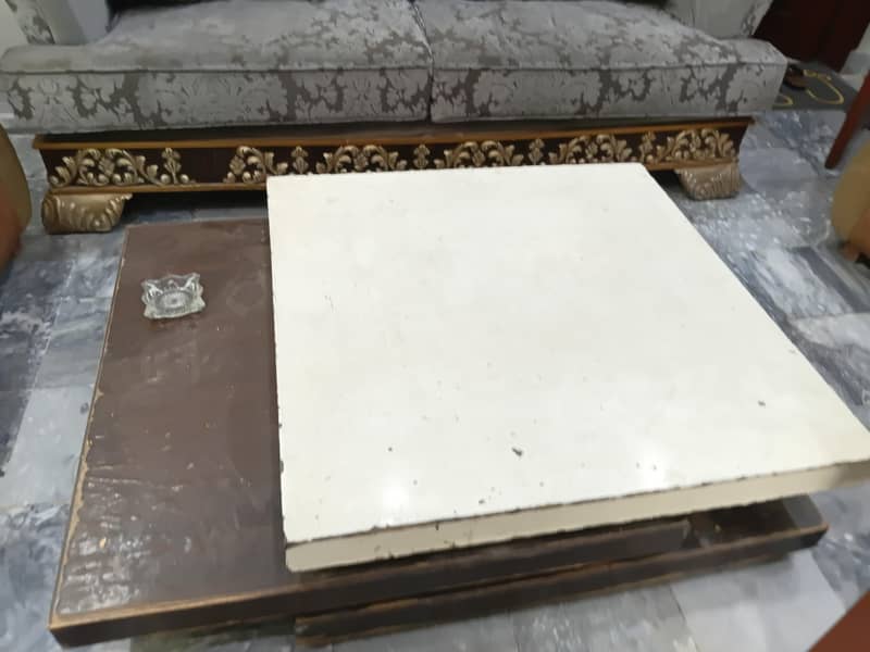 Sofa set with table 4