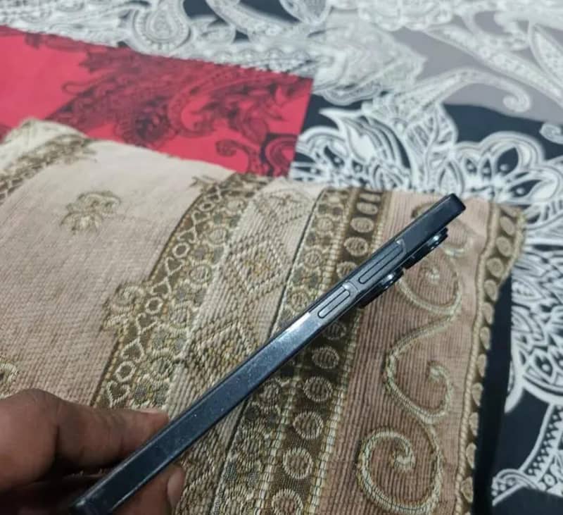 Redmi note 13 pro 1