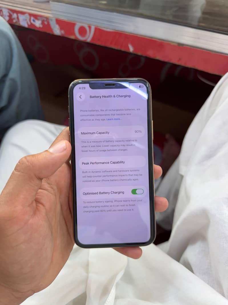 Apple iPhone 11 Pro 5