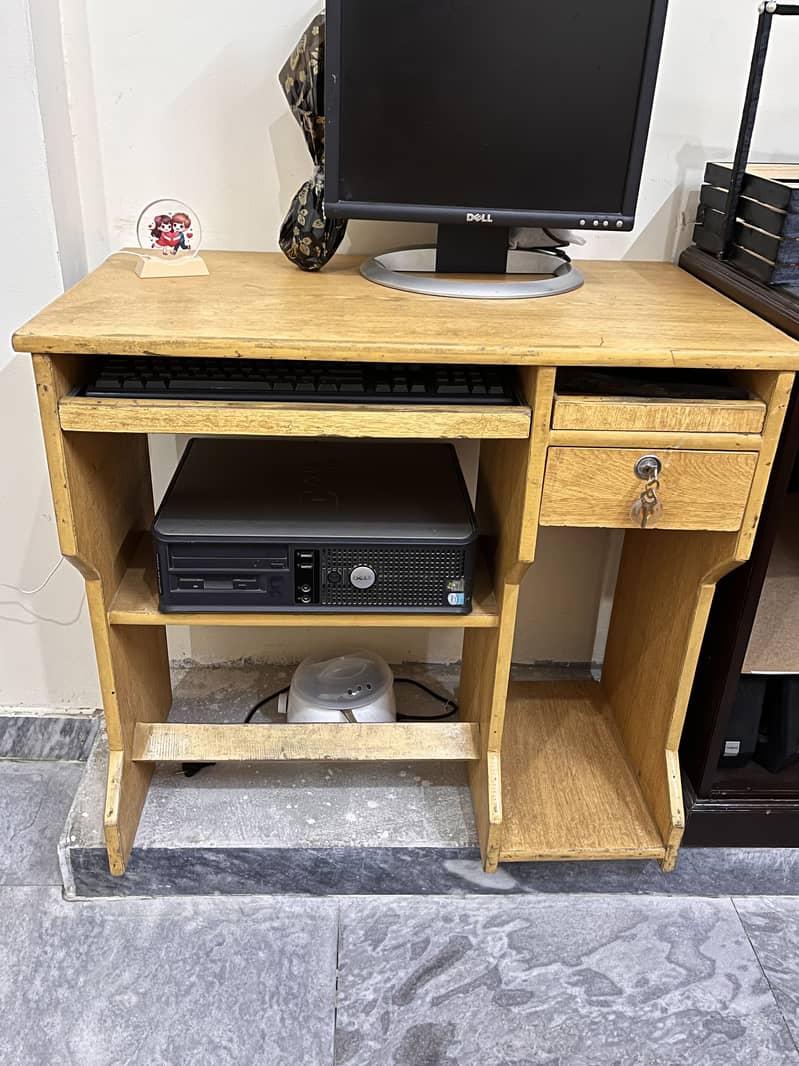 Computer Table/ Storage 7