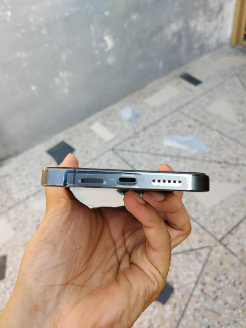 Apple iPhone 13 Pro Max 3