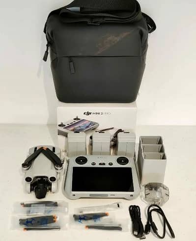DJI Mini 3 Pro drone combo packing 3 battery