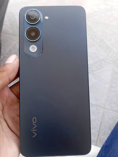 Vivo Y04