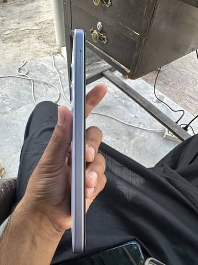Urgently selling vivo Y05 4+4/128gb