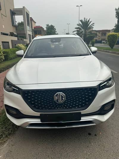 MG HS 2021