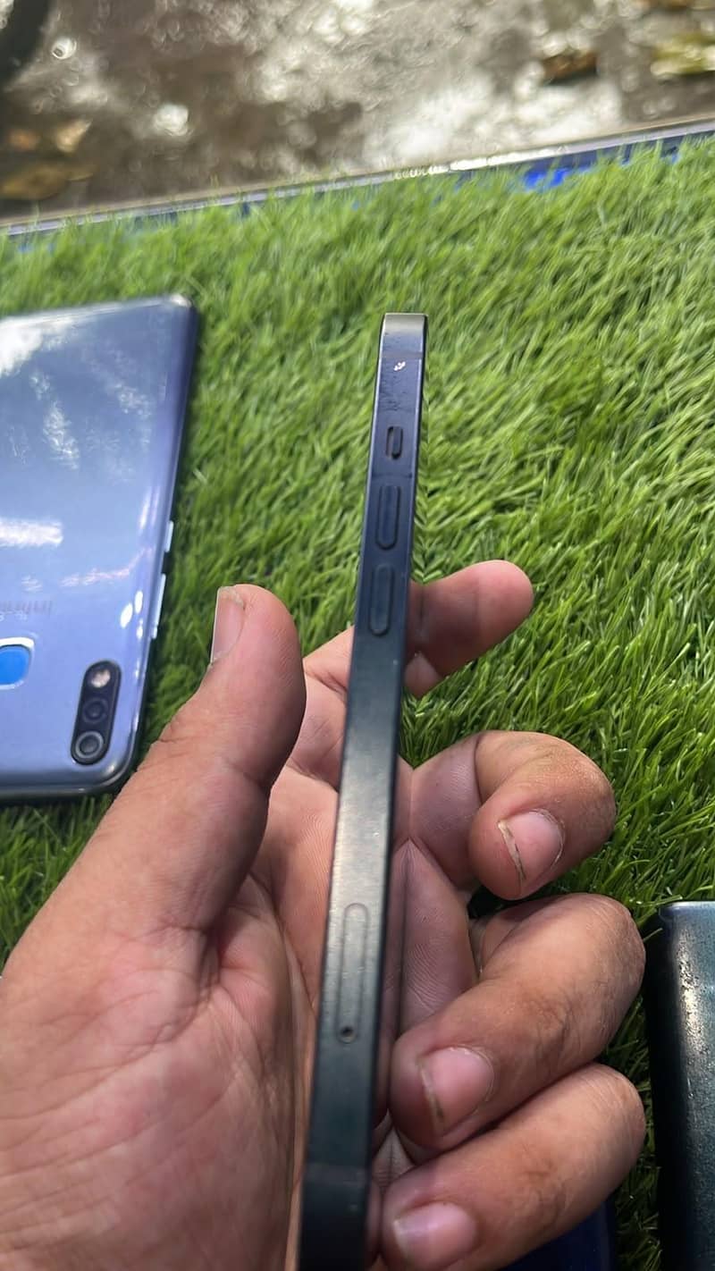 iphone 13 2