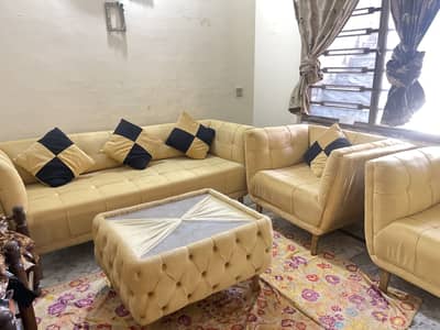 Sofa set