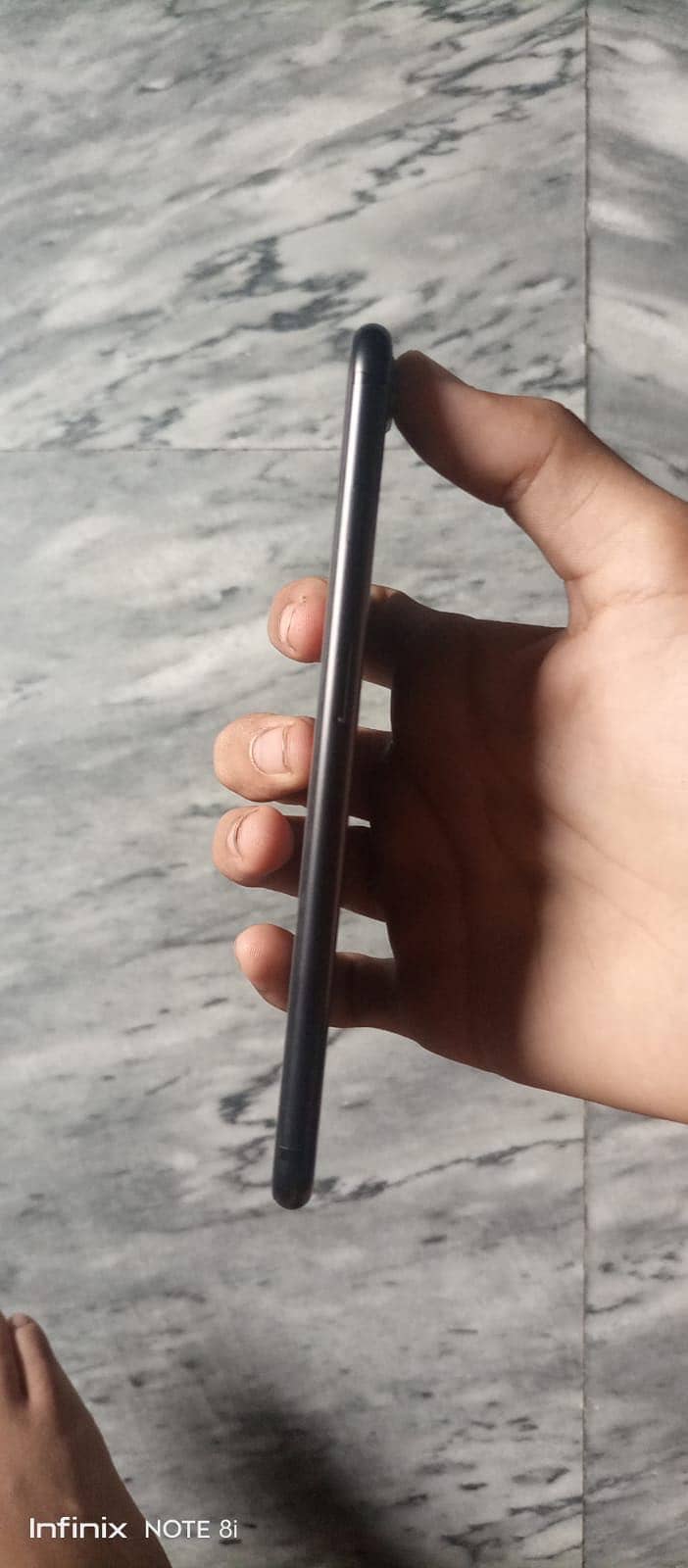 Apple iPhone 7 Plus 2