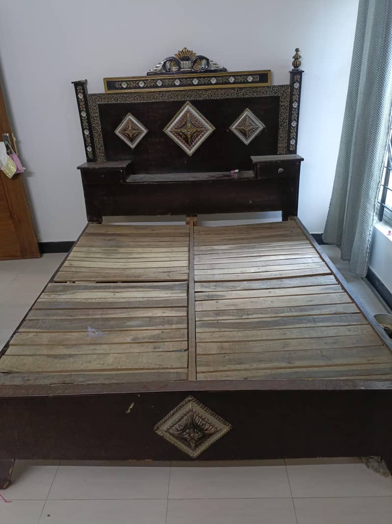 King bed 1