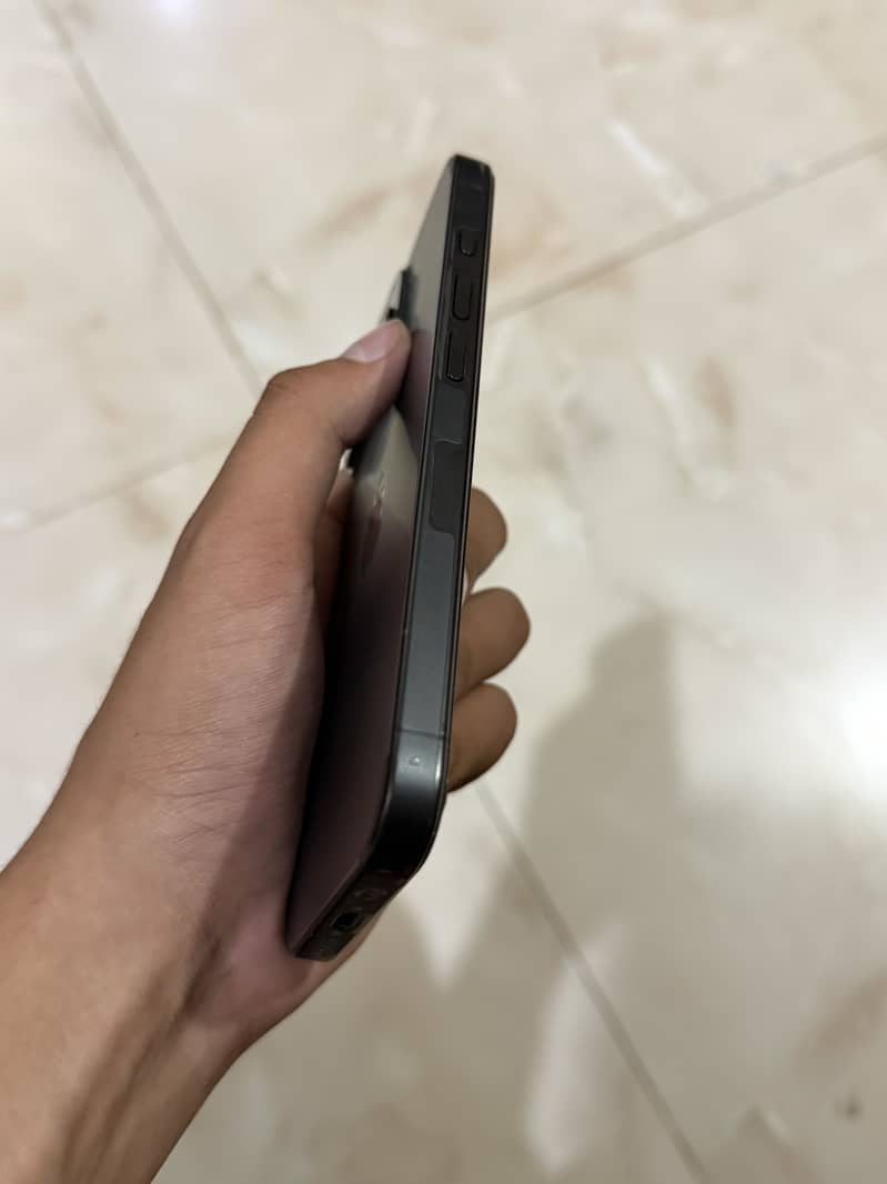 I phone 15 pro 0