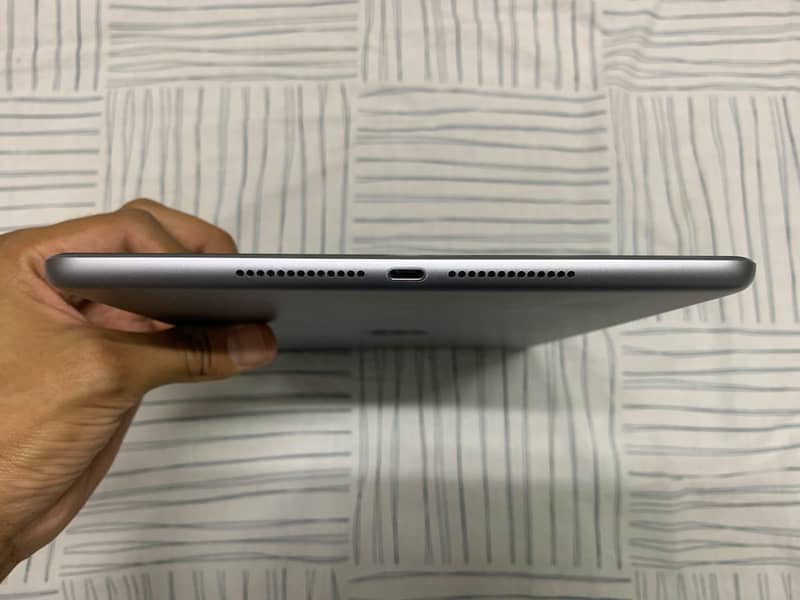 iPad 6th generation 2
