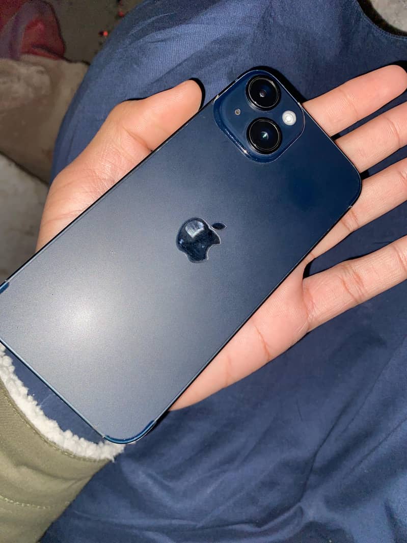 Apple iPhone 14 4