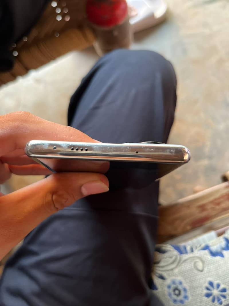 Tecno CAMON 40 Pro 2