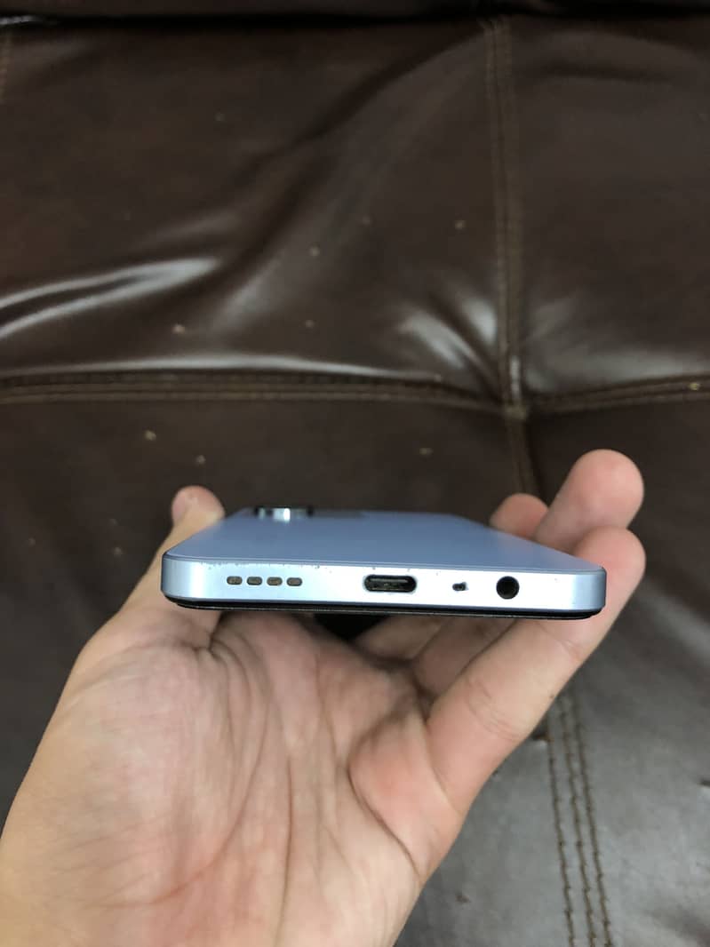 Realme Note 60 6