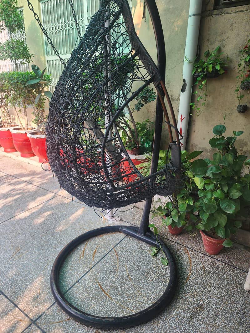 Egg Hanging Chair 2