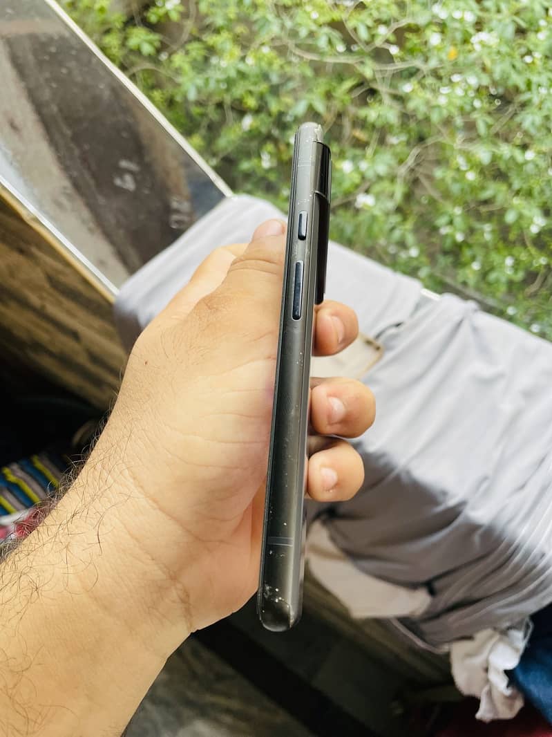 Google Pixel 6 5