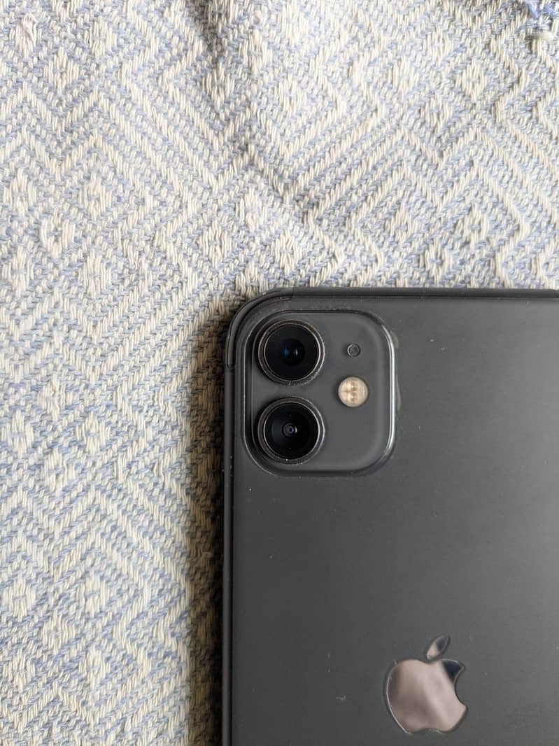 Apple iPhone 11 2