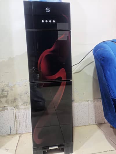 PEL 425 3 Taps Water Dispenser – on company warranty 6month before