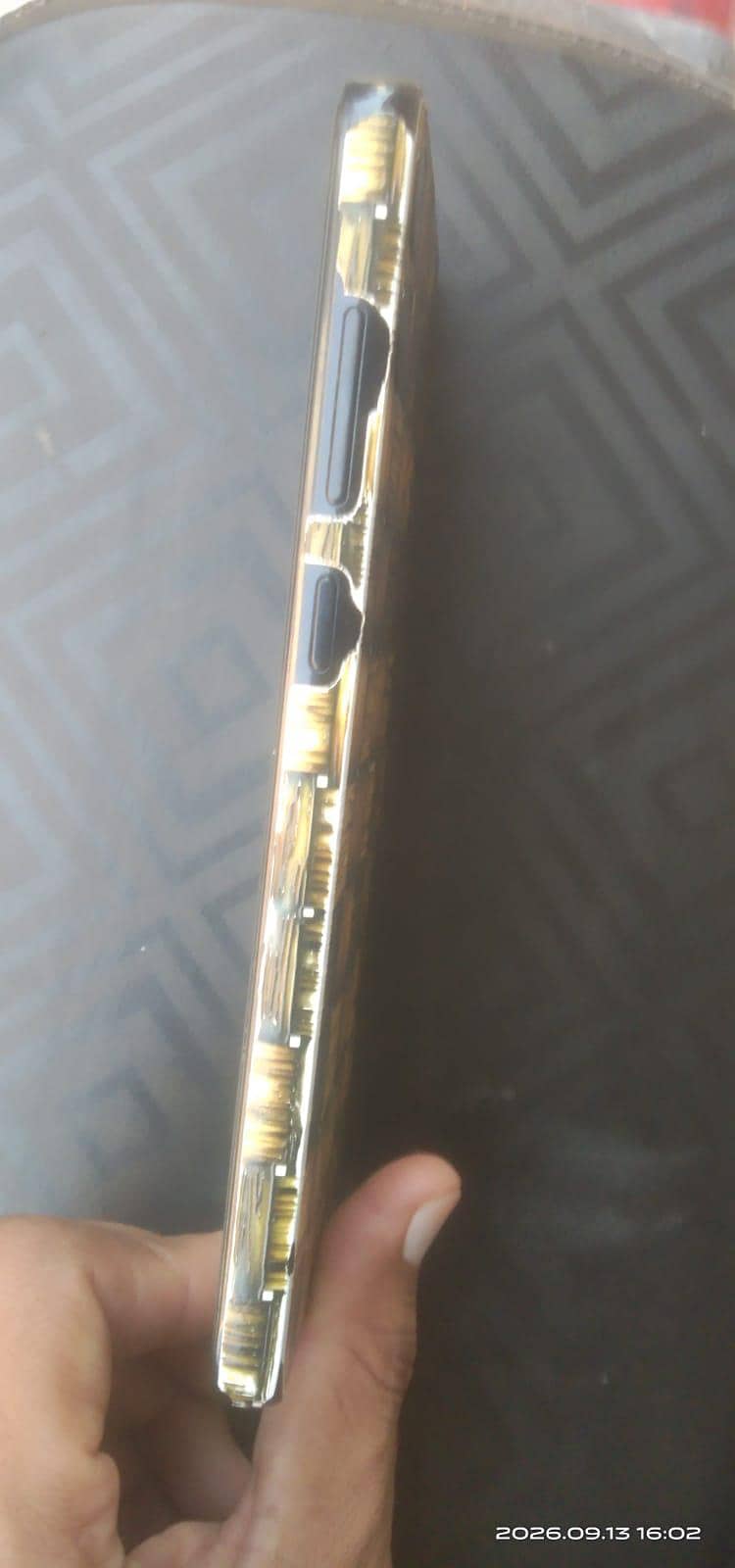 Samsung Mobile A05 3