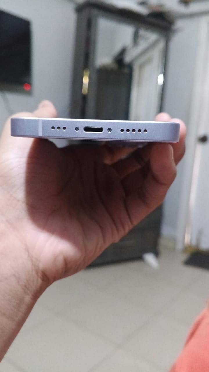 Apple iPhone 14 1