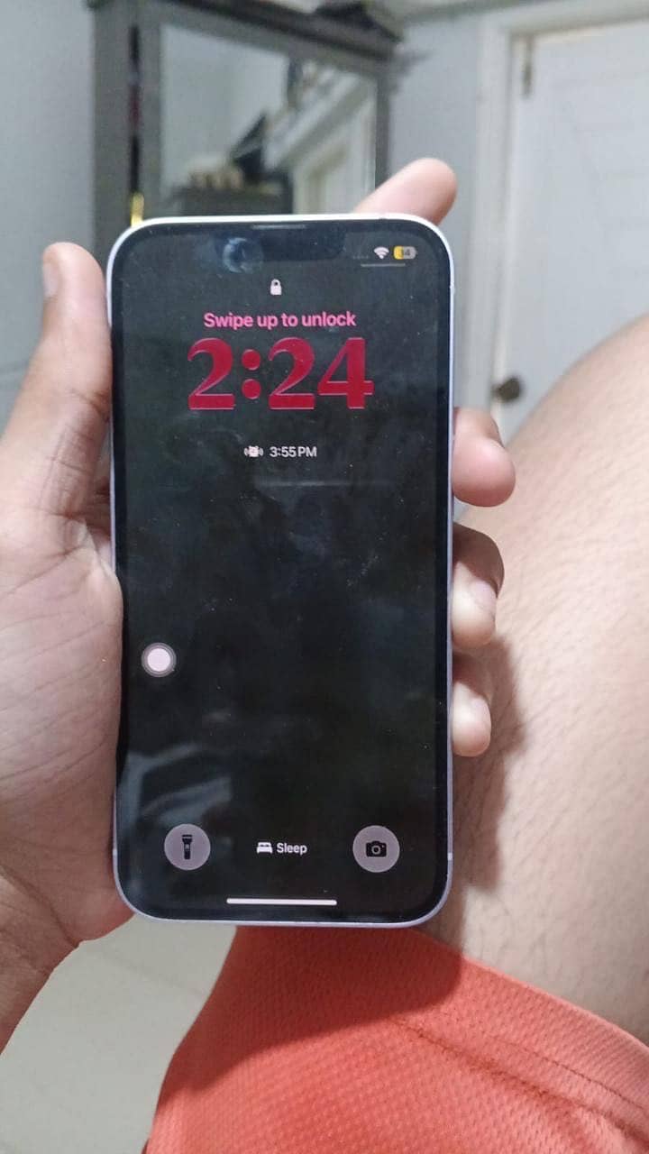 Apple iPhone 14 5