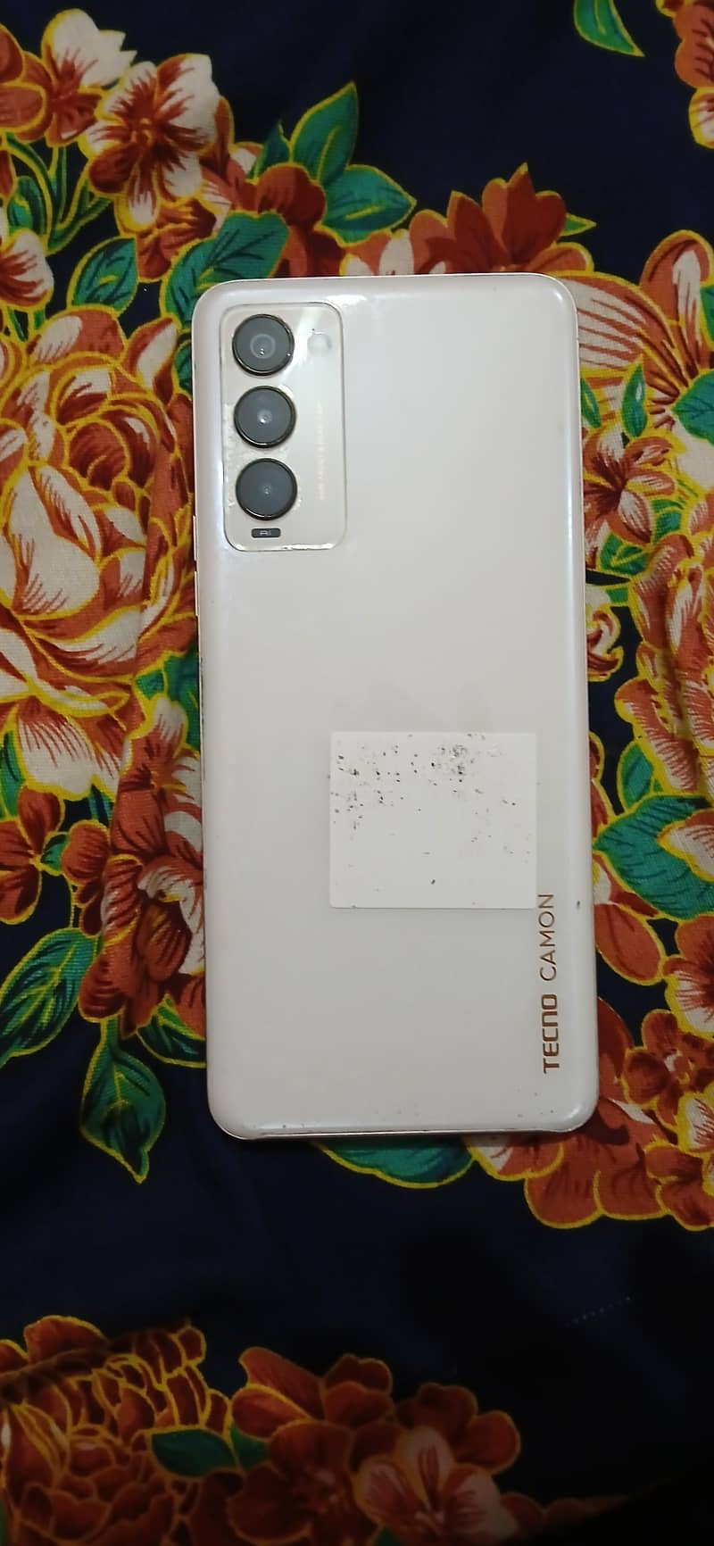 Tecno CAMON 18T 1