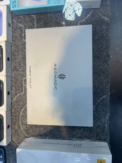 Redmagic Astra tab 24/256gb mint condition