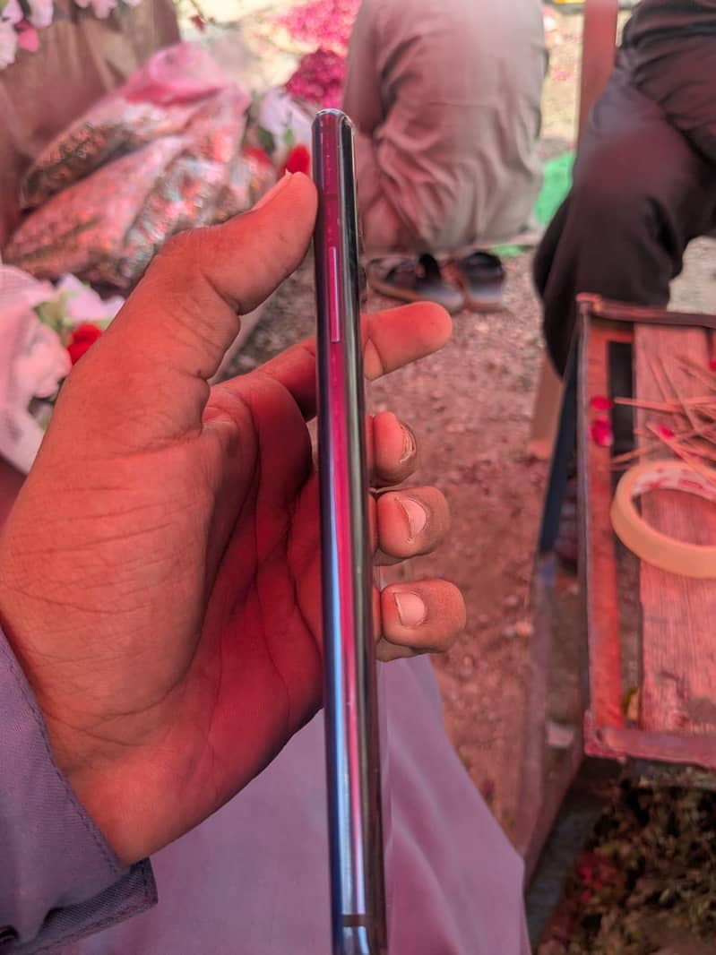 One Plus 7T Pro 3