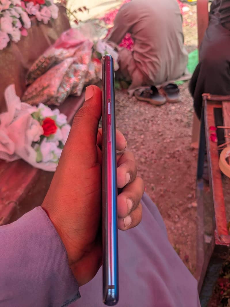 One Plus 7T Pro 4