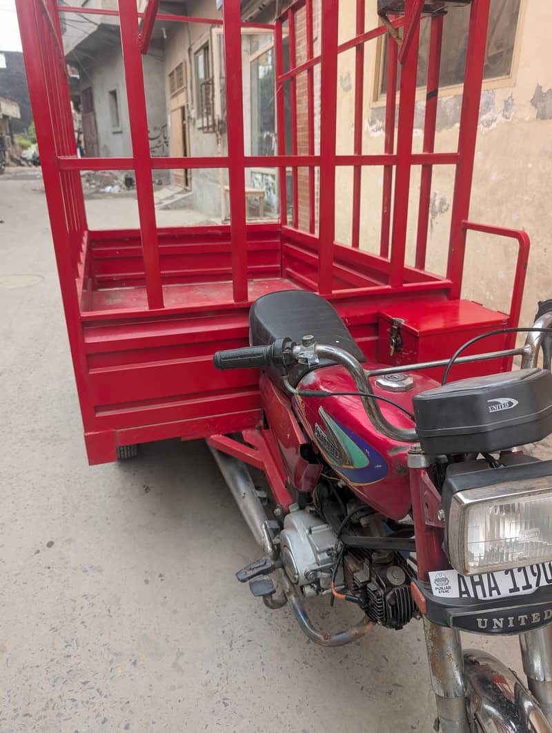 Loader Rickshaw 0