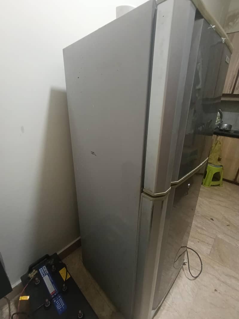 Orient Fridge (10 CFT) 4