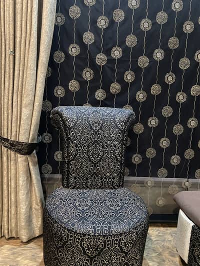 Bed room chairs