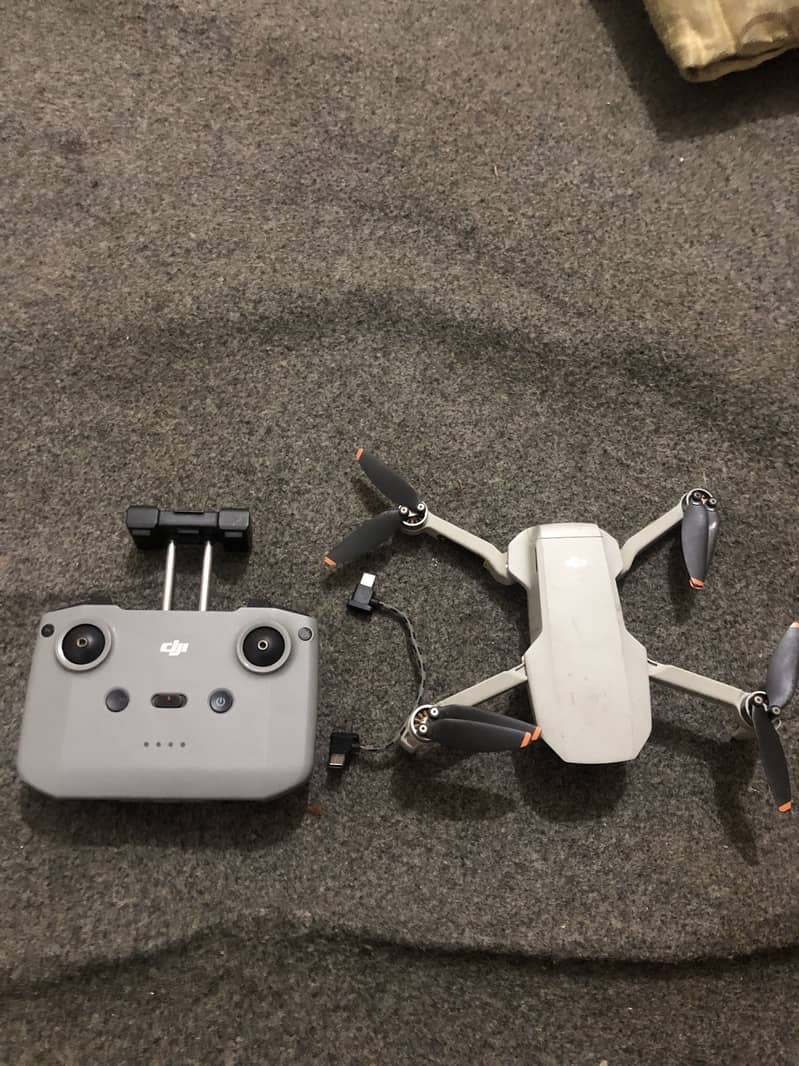 Dji mini2 drone 0
