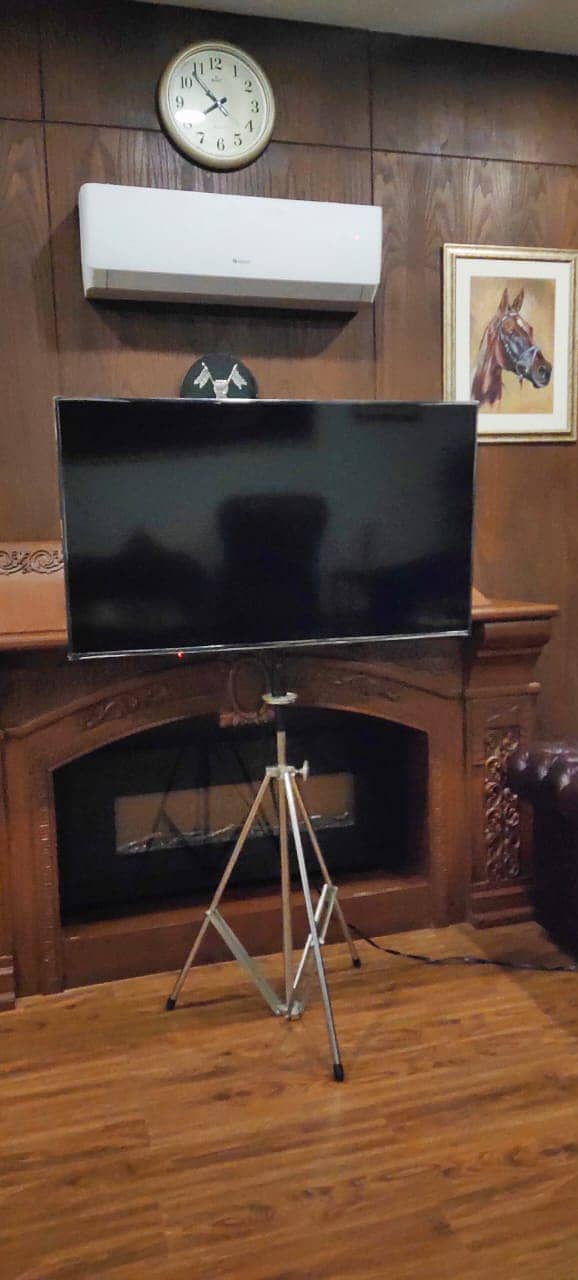 Sound System, Multimedia Projector, Projection Screen 3