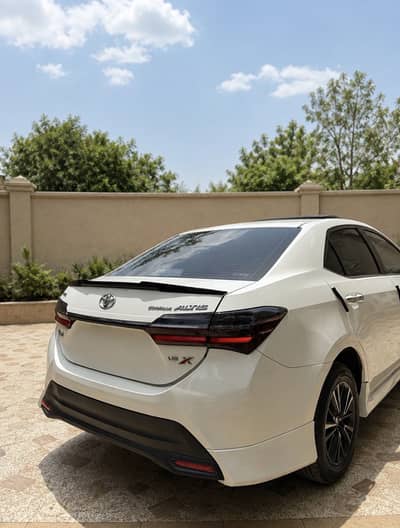 Toyota Altis Grande 2021