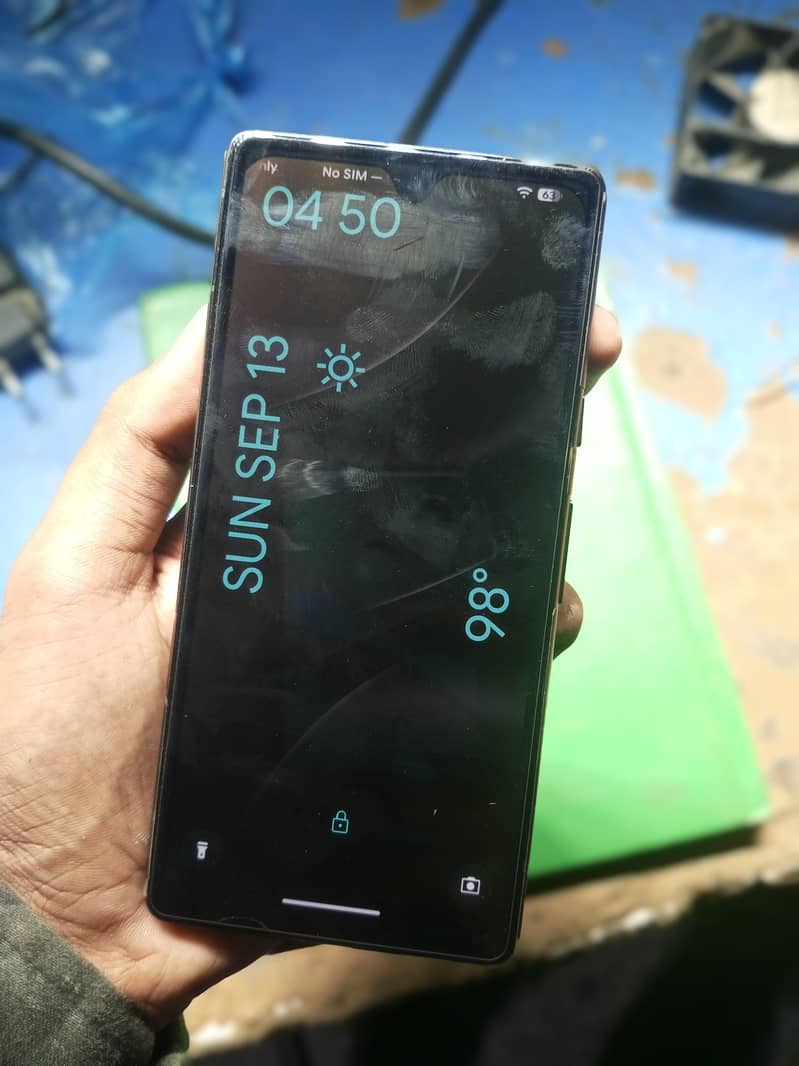 Google Pixel 7a 2